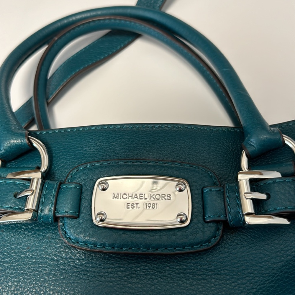 Practically New Michael Kors Satchel. - image 4